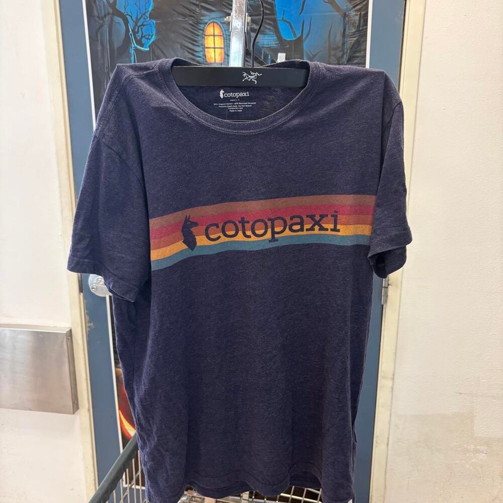 Cotopaxi navy blue cotton t shirt